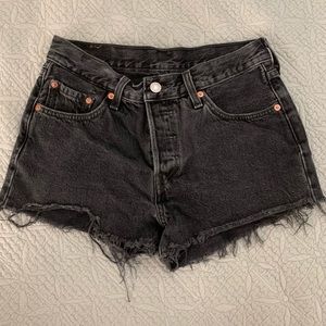 Levis 501 Jean Shorts